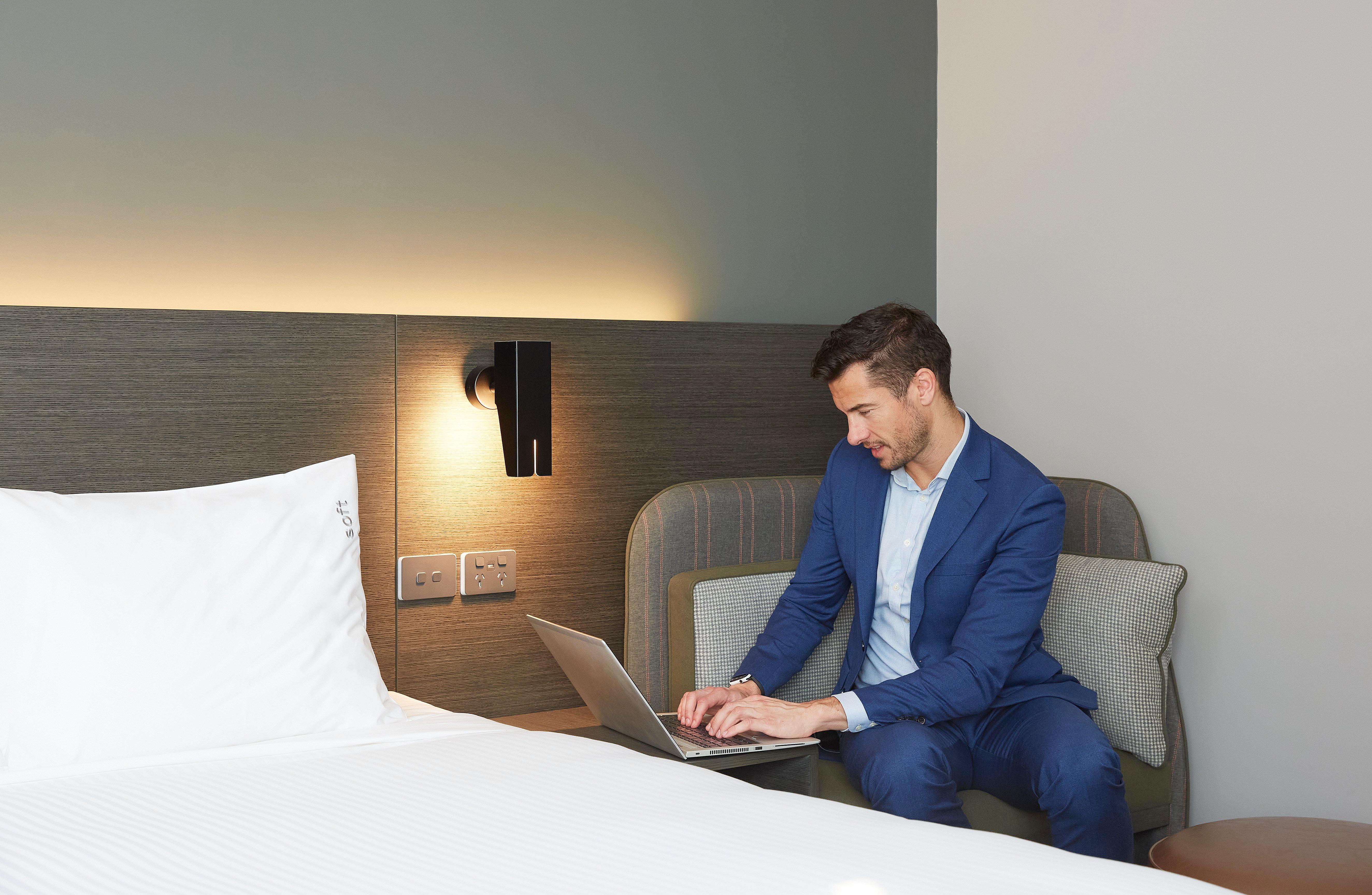 Holiday Inn Express Melbourne Southbank By Ihg Exteriör bild
