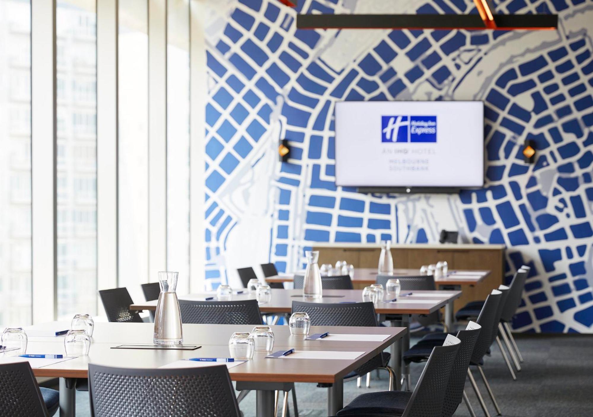Holiday Inn Express Melbourne Southbank By Ihg Exteriör bild