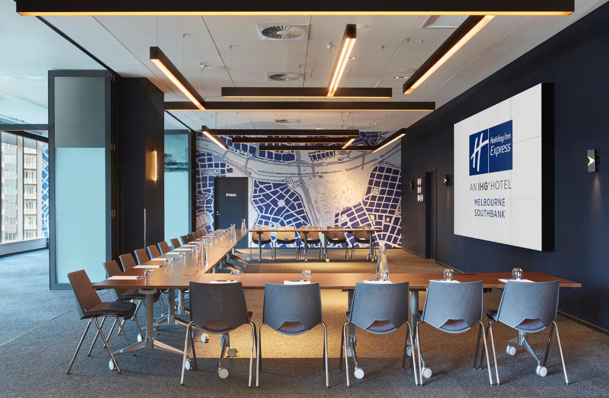 Holiday Inn Express Melbourne Southbank By Ihg Exteriör bild